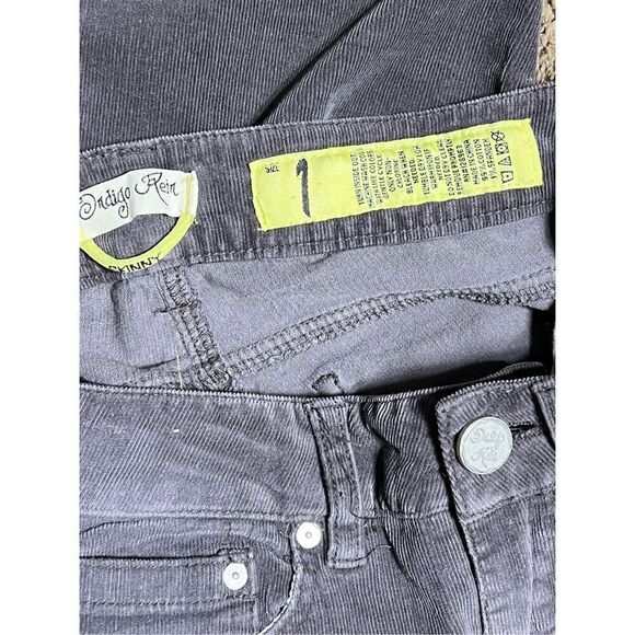 Indigo Rein Low Rise Skinny Leg Corduroy Pants Size 1 - Picture 4 of 4
